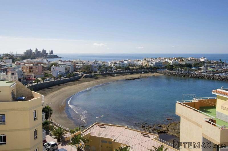 Building for Sale in Arguineguin with..