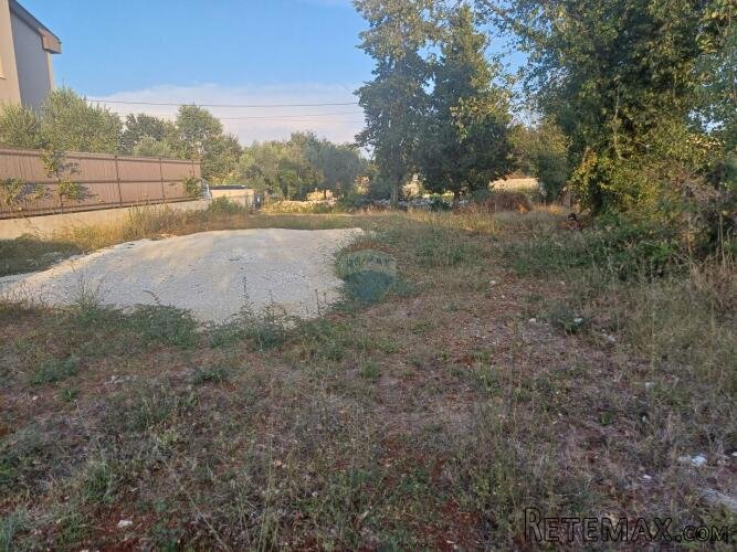 Istra, Šegotići, građevinsko zemljište 370 m2