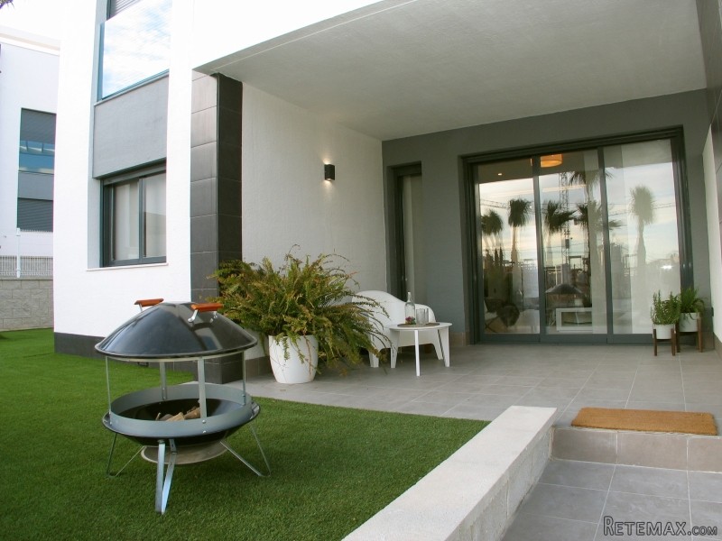 2 Bedrooms - Apartment - Alicante - For..