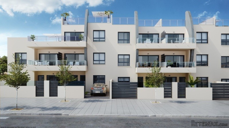 RS233, Apartments at Mil Palmeras