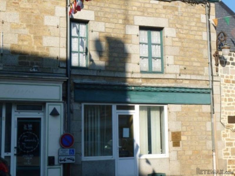Village House, Ideal Holiday Home