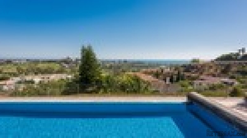 4 Bedrooms - Villa - Malaga - For Sale - 2