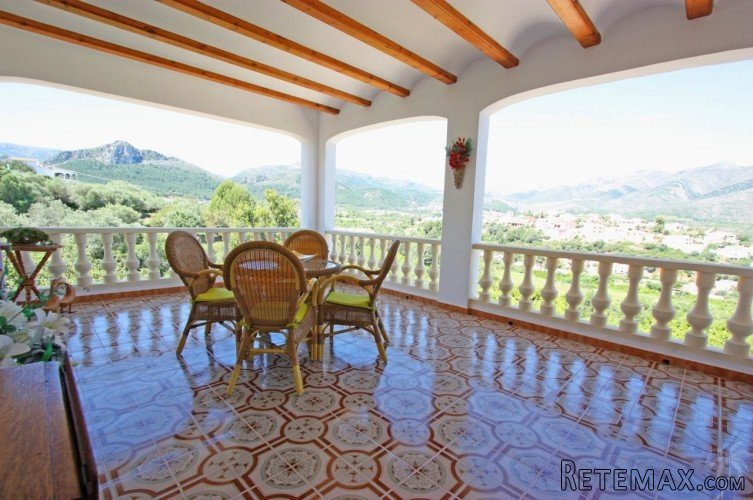 Impressive finca for sale on 3 levels in Orba, Alicante.. - 8