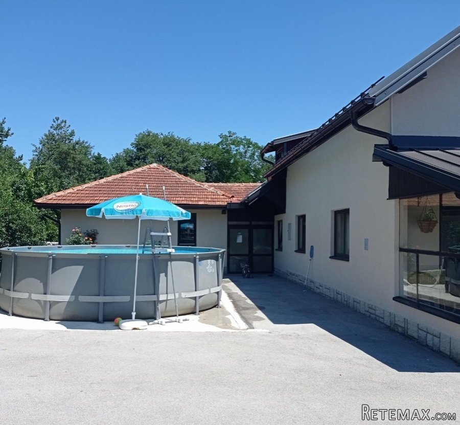 Prodajem stambenu kucu sa pos.prostorom 15km od Zlatibora - 12