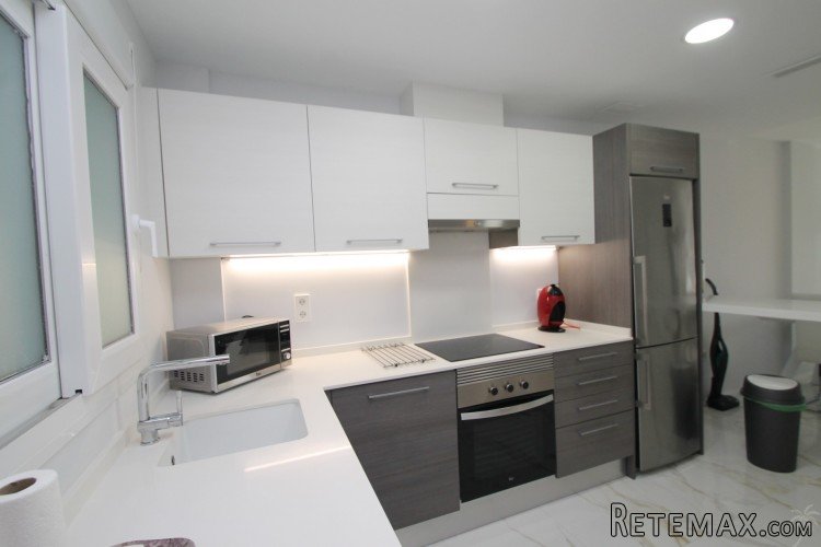 Superb new apartment with sea view is a few meters from the.. - 3
