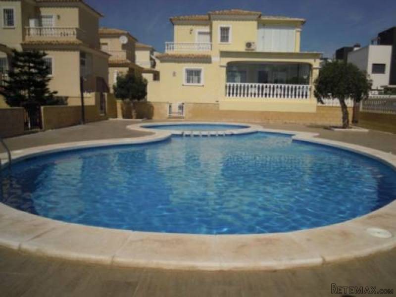 2 Bedroom 2 Bathroom Townhouse In Cabo..