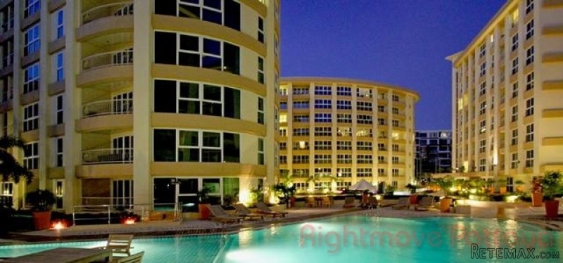2 Bedroom Condo for sale in Central..