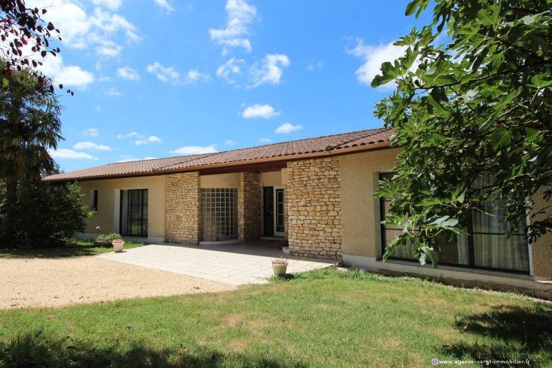 Large Modern Bungalow With Great Views..