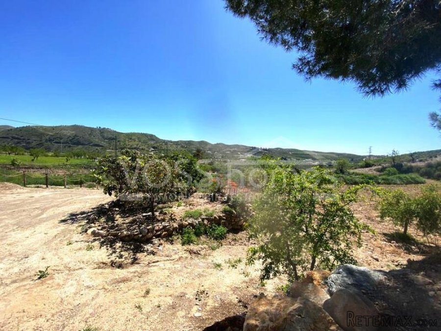 REDUCED and open to offers. Semi detached 140m2 country.. - 5
