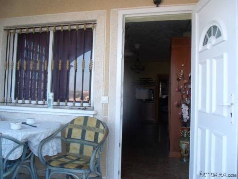 3 Bedroom 2 Bathroom Townhouse In Los.. - 2