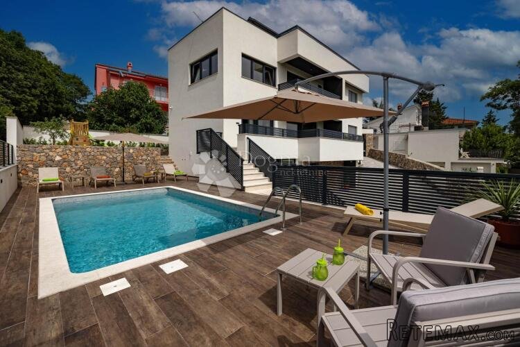 VILLA NOVI VINODOLSKI