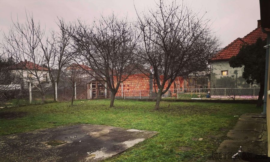 Porodicna kuca u Belegisu - 8