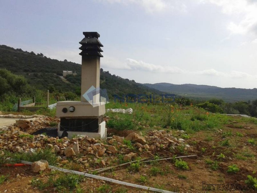 Vis, polje, kuća 100 m2 s nadstrešnicom 20 m2 i 13000 m2 z.. - 9