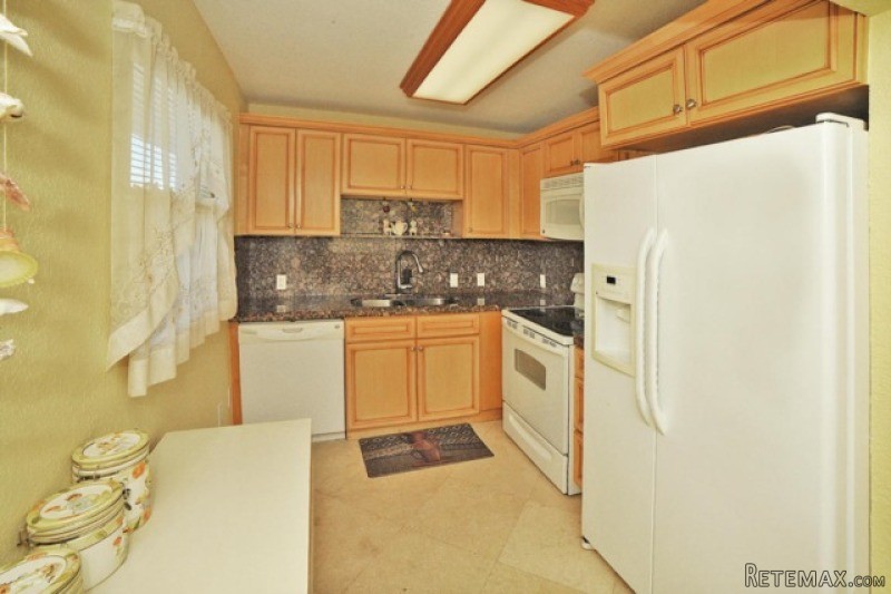 217 Brittany E Delray Beach, Fl 33446