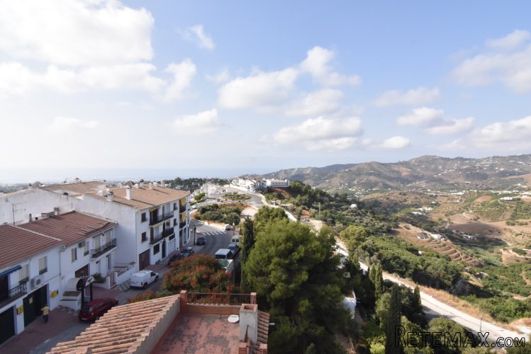 Lägenhet om 4 rum & kök på central gata i Frigiliana. Fa.. - 2