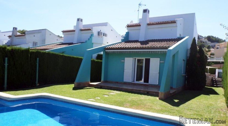 Modern detached house built on two floors on a completely.. - 3