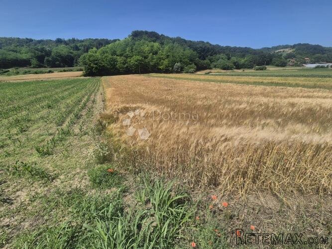 Poljoprivredno zemljište 1.755m² nadomak Sv. Križa Začretja! - 3