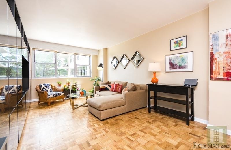 1 bedroom Apartment For Sale: 2500.. - 2