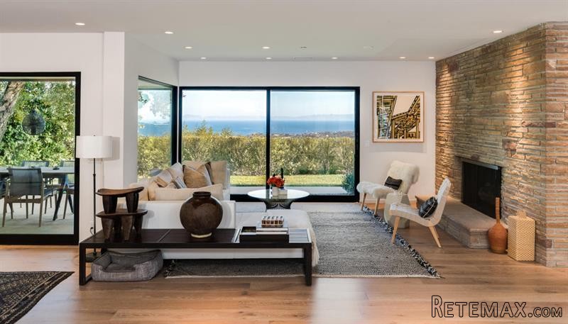 4 bedroom House For Sale: 1830 Mission.. - 2