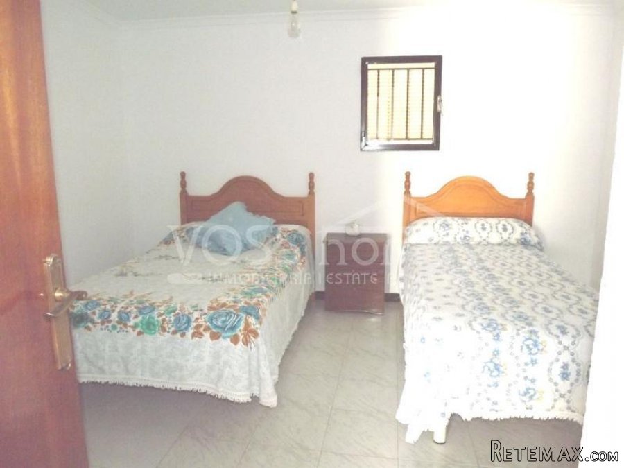ABSOLUTE BARGAIN......A semi detached (but totally private).. - 4