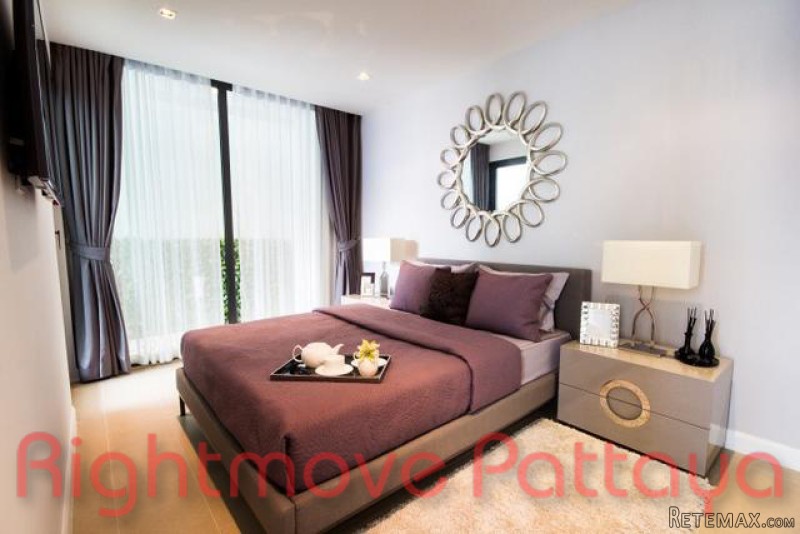 1 Bedroom Condo for sale in Pratumnak -.. - 2