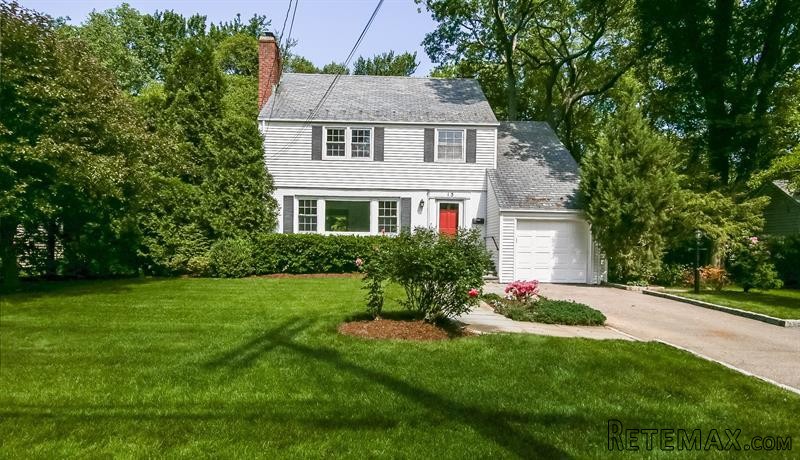 4 bedroom House For Sale: 15 Plymouth..