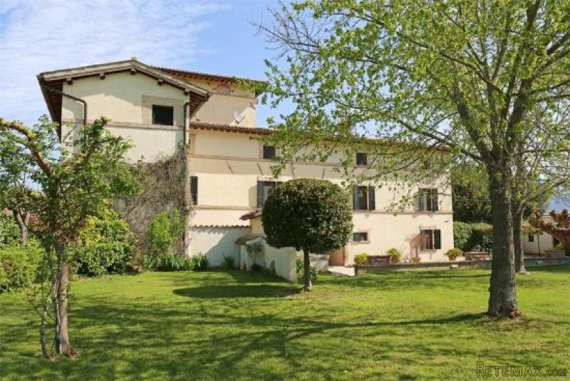 House - Umbria - For Sale - 2