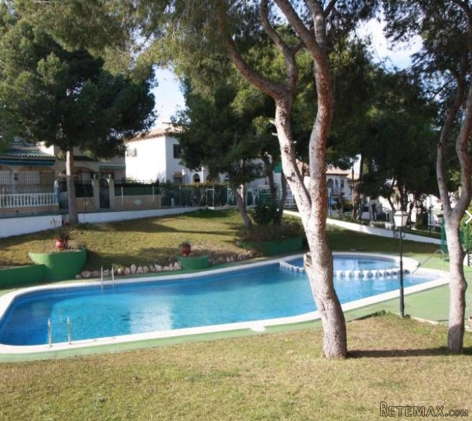 2 Bedrooms - Villa - Alicante - For Sale