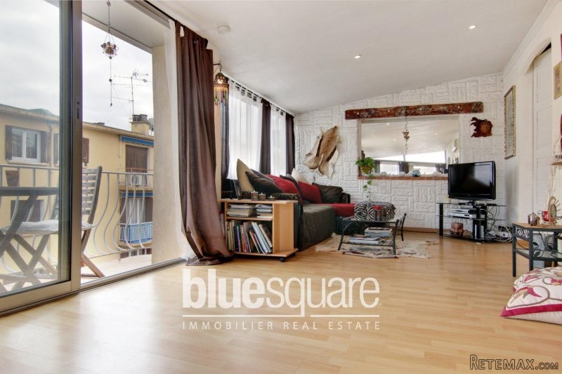 Top floor one bedroom apartment - 2
