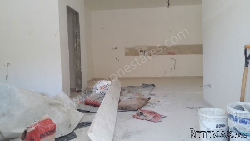 Flat, Shell With Works - 2