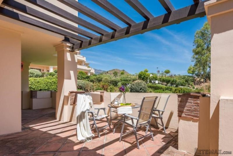 2 bedroom apartment for sale - 2