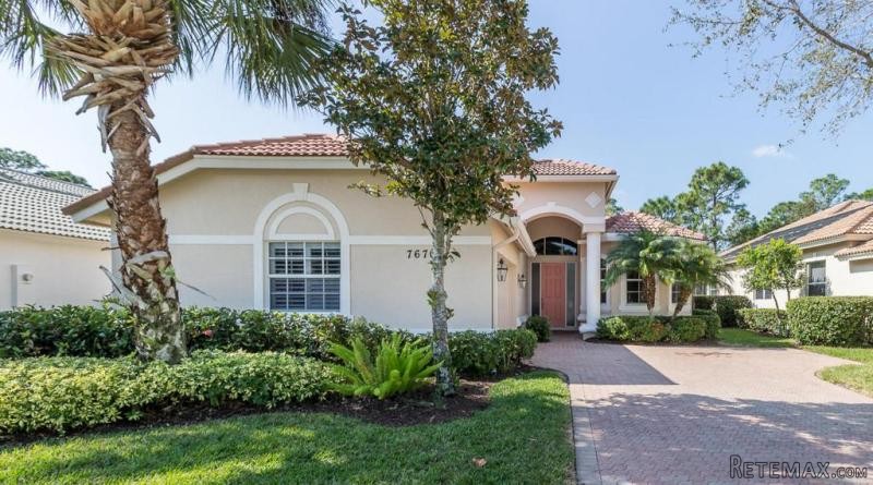7670 Greenbrier Cir, Port Saint Lucie.. - 2