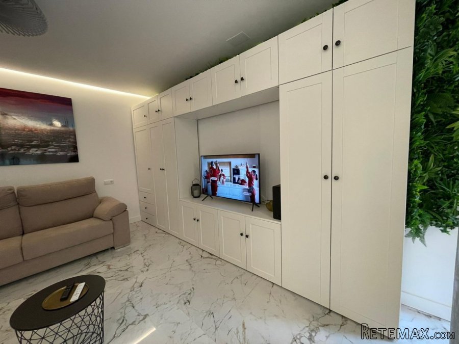 Apartamento reformado y con piscina comunitaria a unos.. - 2