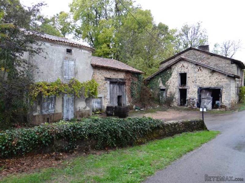 Lovely Renovation Project / Old Stone..