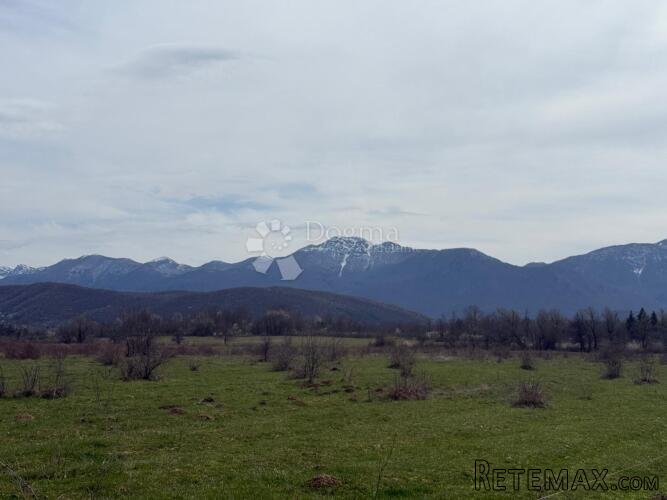 117000M2 GRAĐ - POLJO ZEMLJIŠZE U CJELINI ZIR POGLED VELEBIT