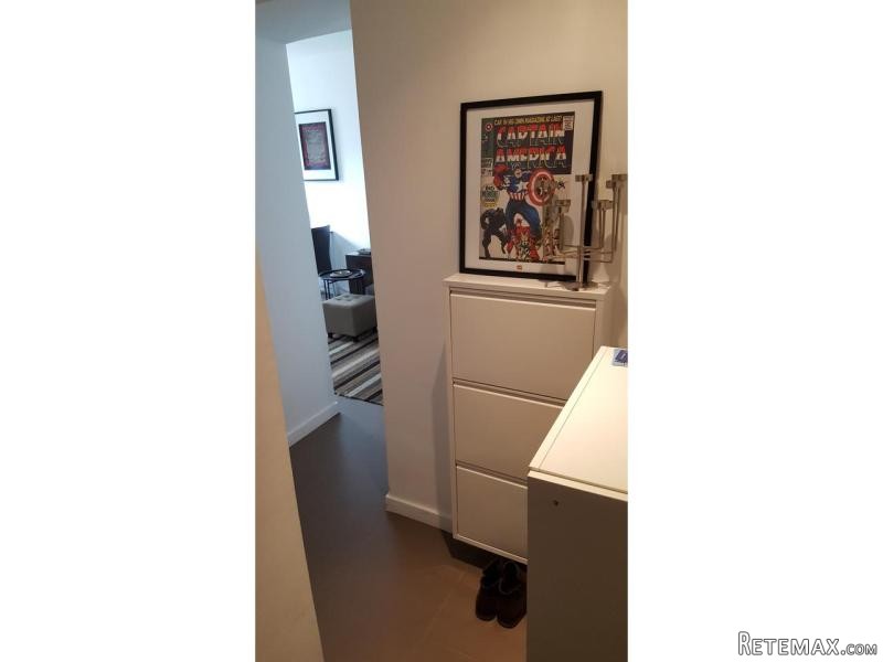 Modern 1 Bed Apartment Right Next To.. - 2
