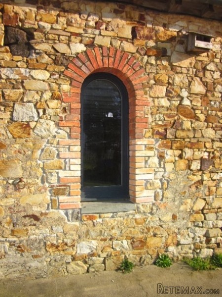 Great House in Countryside to Renovate - 2