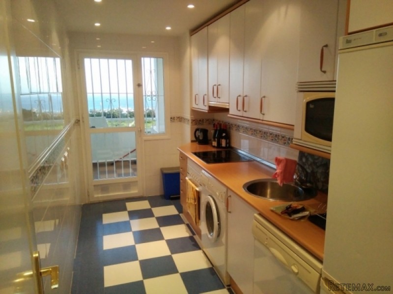 2 bed Apartment in CALAHONDA - 2