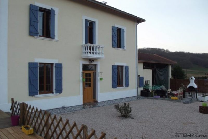4 Bedrooms - House - Midi-Pyrenees -..