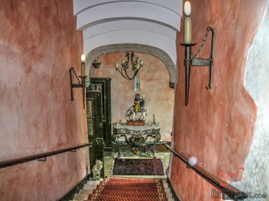 Nr Orthez (64) - A magnificent C12th Château with a swimming.. - 8