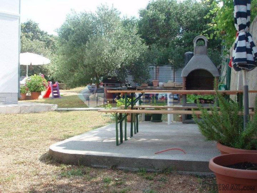 Rab, Barbat, kuća s 8 apartmana - 8
