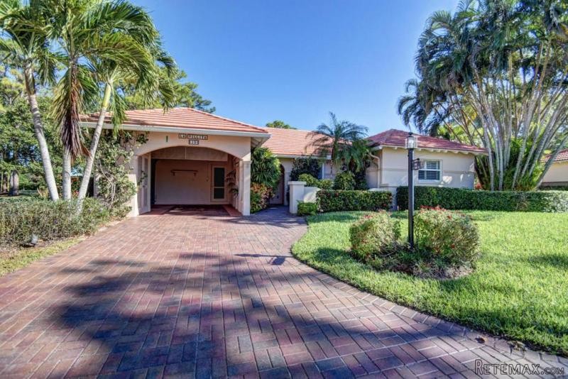 10 Fairway Dr, Boynton Beach, FL -..