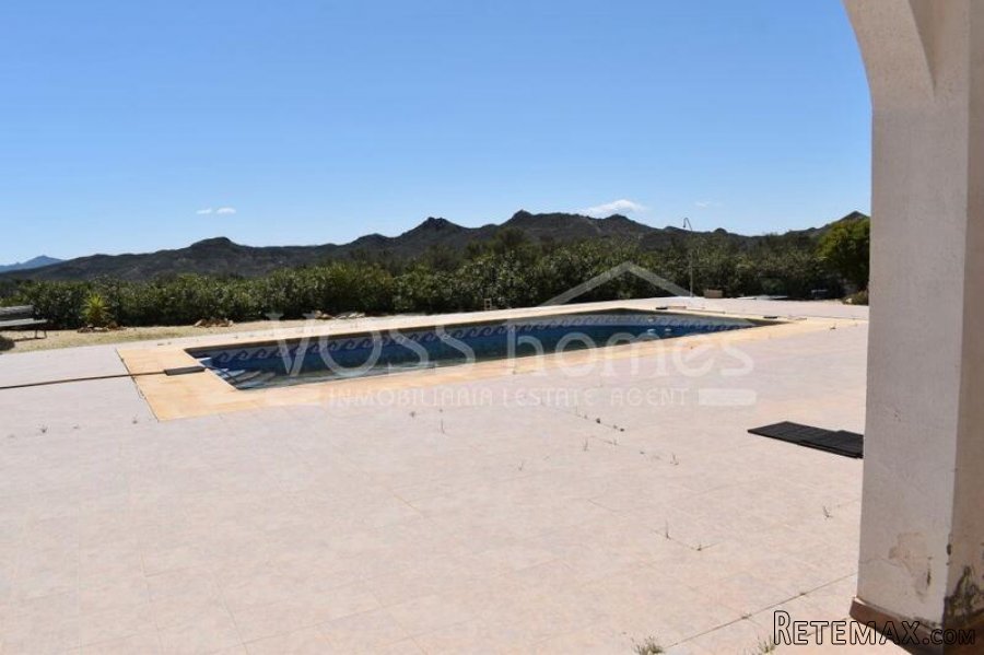 NEW & EXCLUSIVE TO VOSS HOMES - Large Country Villa with.. - 2