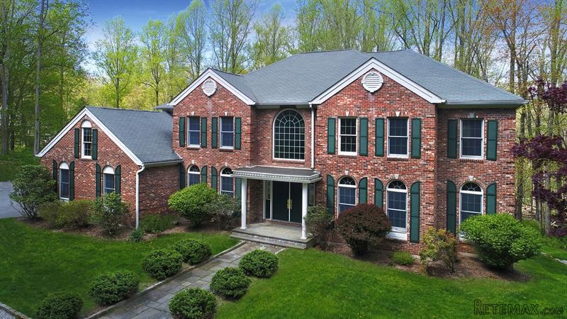 4 bedroom House For Sale: 21 Kendall..