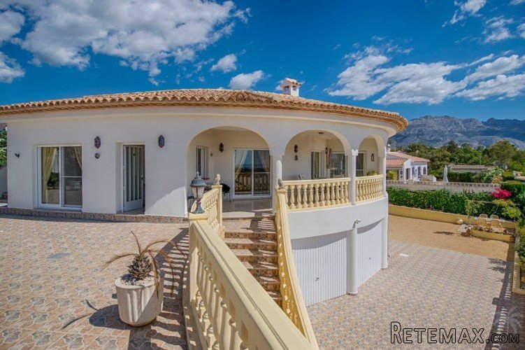 Superb Villa with panoramic sea views located in a quiet.. - 4
