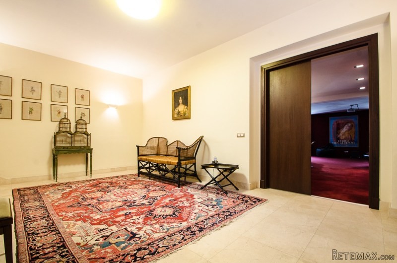 Exceptional Spacious Villa in Nagueles