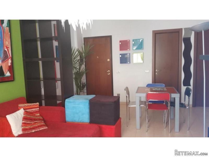 2 Bedrooms - 45 m2 - Carre D'or - 349..