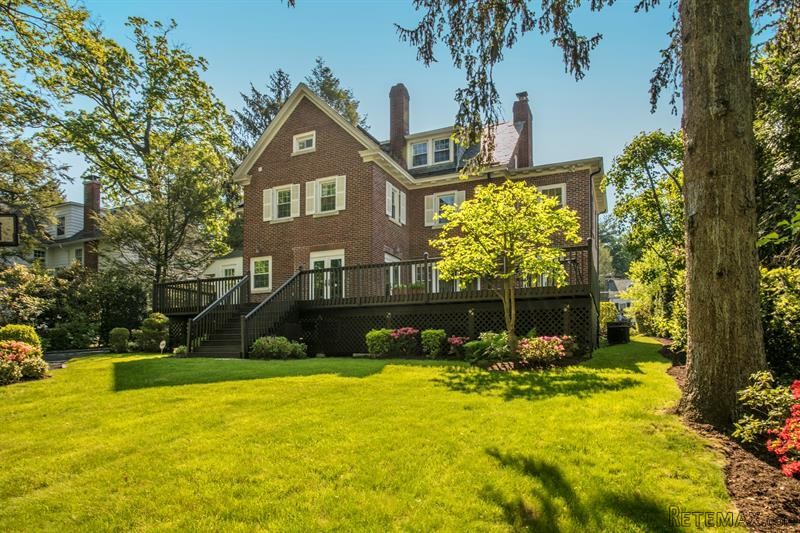 6 bedroom House For Sale: 87 Walworth.. - 2