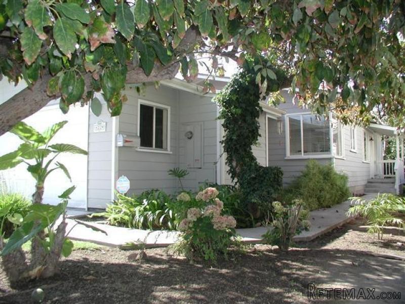 3 bedroom House For Sale: 22 S Alisos St - 2