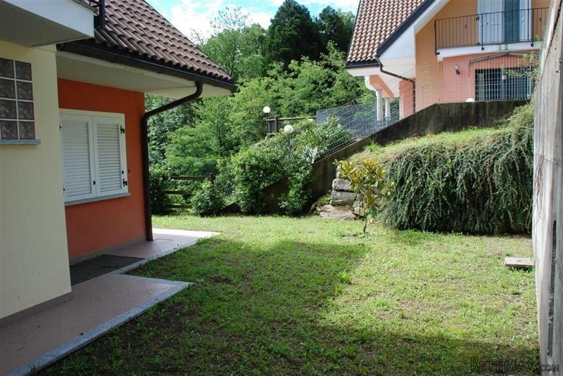 2 bedroom Apartment For Sale: Ghiffa..